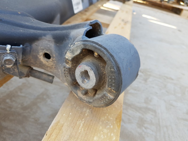 Recambio de puente trasero para kia stonic (ybcuv) eco dynamic referencia OEM IAM 55100H8500  