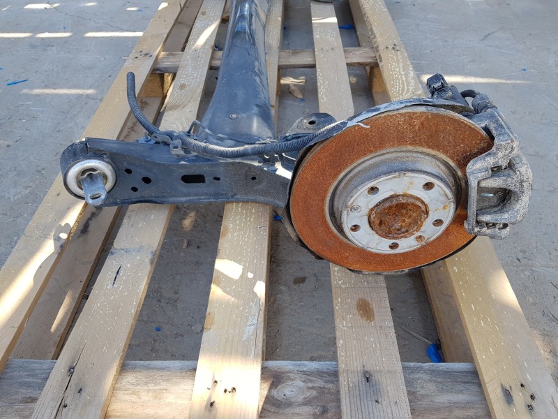 Recambio de puente trasero para citroen c4 picasso puretech referencia OEM IAM 1647872380 9827421280  Recambio de puente trasero para citroen c4 picasso puretech referencia OEM IAM 1647872380 9827421280