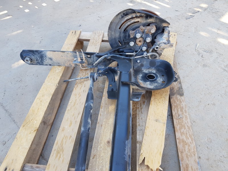 Recambio de puente trasero para opel vivaro b kasten/combi furgón referencia OEM IAM 93458081  