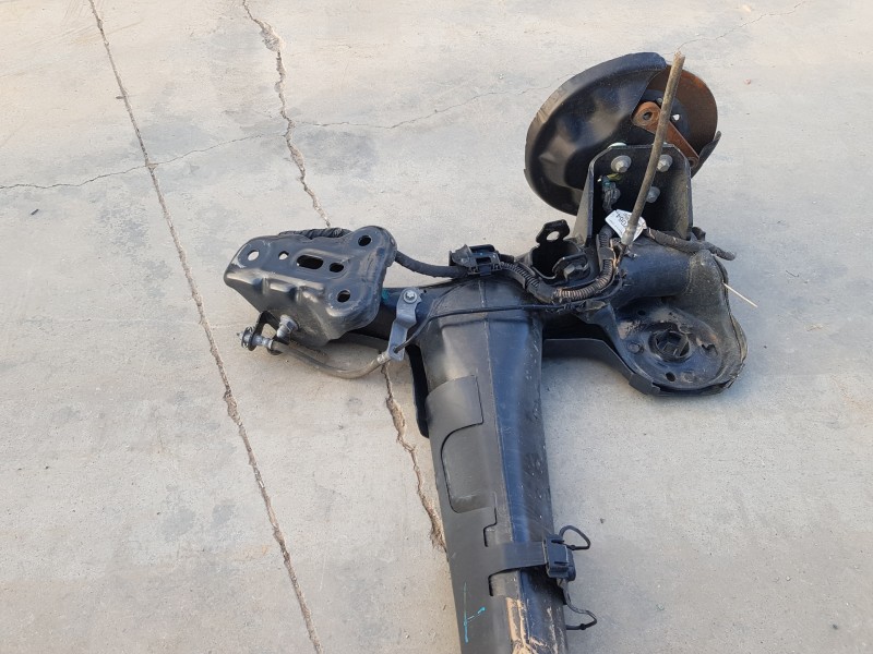 Recambio de puente trasero para opel mokka gs line referencia OEM IAM 1642991780  