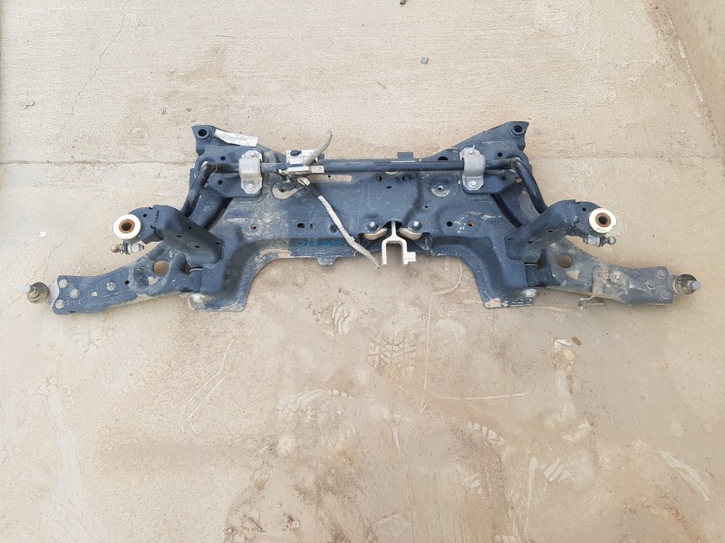 Recambio de puente delantero para ford focus active referencia OEM IAM 2781508 JX615482EEB JX615019AEF