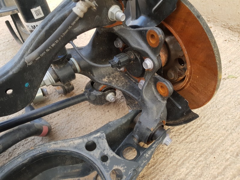 Recambio de puente trasero para toyota corolla (e21) hev referencia OEM IAM 5120602081  