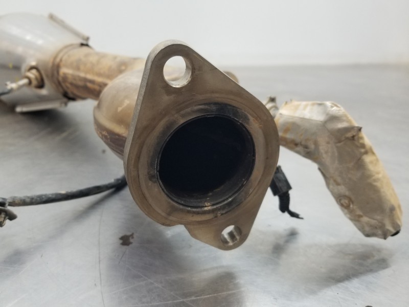 Recambio de catalizador para hyundai tucson tecno sky referencia OEM IAM 28607N7710  