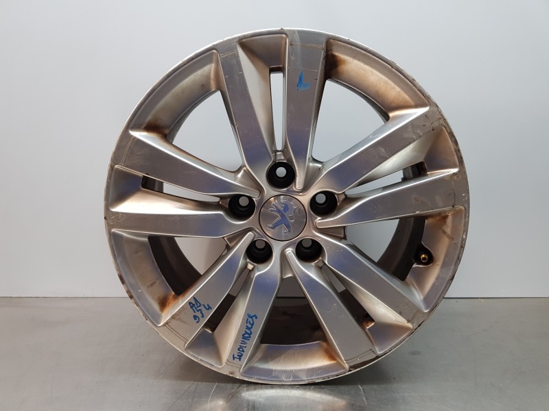 Recambio de llanta para peugeot 308 sw allure referencia OEM IAM 96779895TW 9677989577 