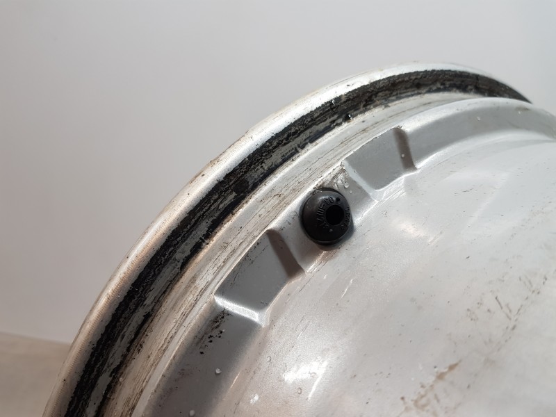 Recambio de llanta para peugeot 308 sw allure referencia OEM IAM 96779895TW 9677989577 