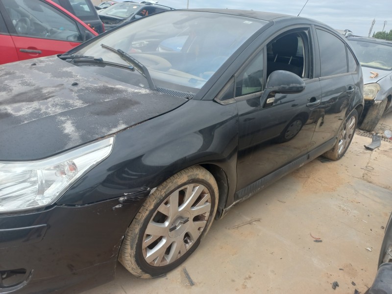 citroen c4 berlina del año 2006