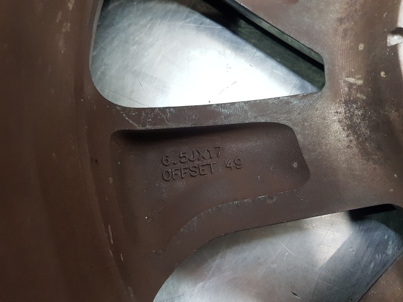 Recambio de llanta para kia stonic (ybcuv) eco dynamic referencia OEM IAM 52910H8500  