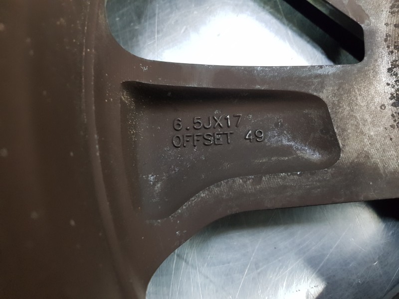 Recambio de llanta para kia stonic (ybcuv) eco dynamic referencia OEM IAM 52910H8500  