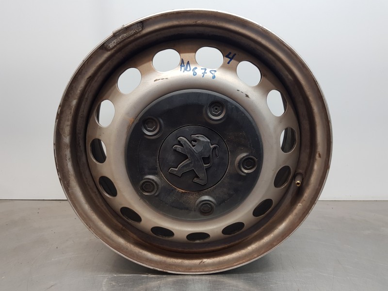 Recambio de llanta para peugeot expert combi bluehdi referencia OEM IAM 98519218VT 9811263980  Recambio de llanta para peugeot expert combi bluehdi referencia OEM IAM 98519218VT 9811263980