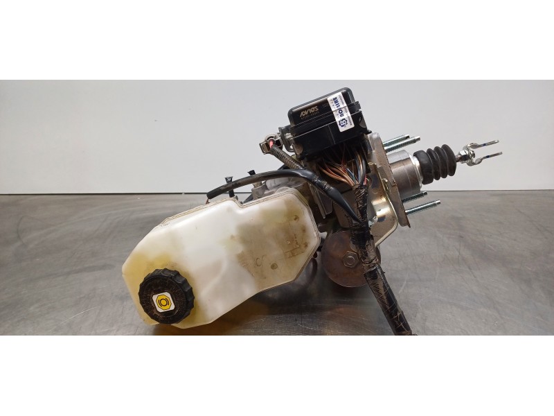 Recambio de servofreno para toyota rav4 hybrid 4x2 advance referencia OEM IAM 4705042330  