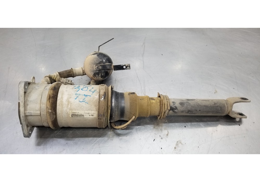 Recambio de amortiguador trasero izquierdo para audi a8 (4e2) 3.0 tdi quattro referencia OEM IAM 4E0616001E  