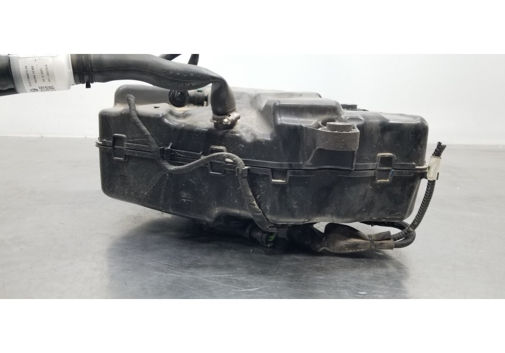 Recambio de deposito aditivo adblue fap ( deposito grande ) para bmw serie x3 (g01) xdrive20d referencia OEM IAM 16199884894 741