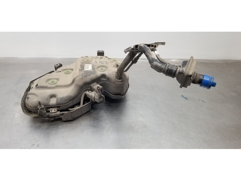 Recambio de deposito aditivo adblue fap ( deposito grande ) para kia ceed sportswagon tech referencia OEM IAM 31550G4950 31500G4
