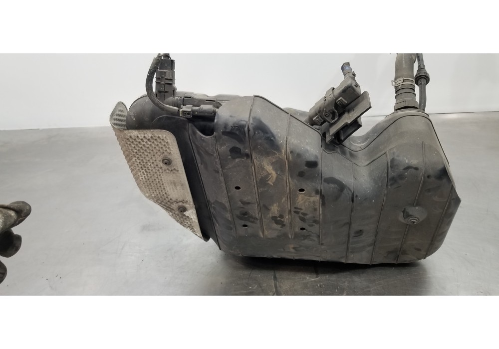 Recambio de deposito aditivo adblue fap ( deposito grande ) para kia ceed sportswagon tech referencia OEM IAM 31550G4950 31500G4