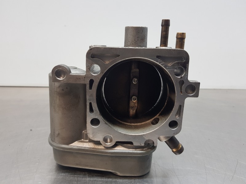 Recambio de caja mariposa para opel astra gtc selective referencia OEM IAM 09128518  