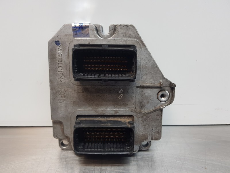 Recambio de centralita motor uce para opel astra gtc selective referencia OEM IAM 55559272 5WK9443 