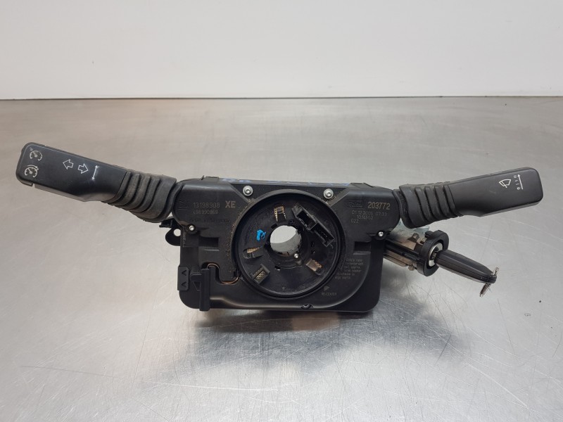 Recambio de mando multifuncion para opel astra gtc selective referencia OEM IAM 93184341 13198908 