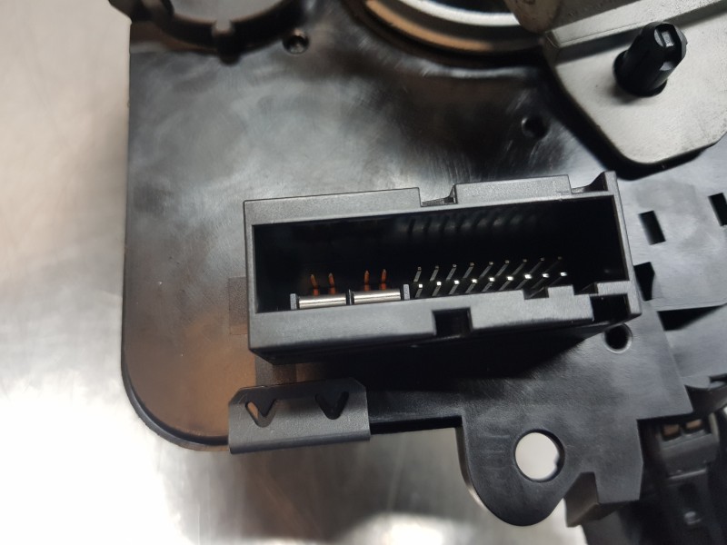 Recambio de mando multifuncion para opel astra gtc selective referencia OEM IAM 93184341 13198908 