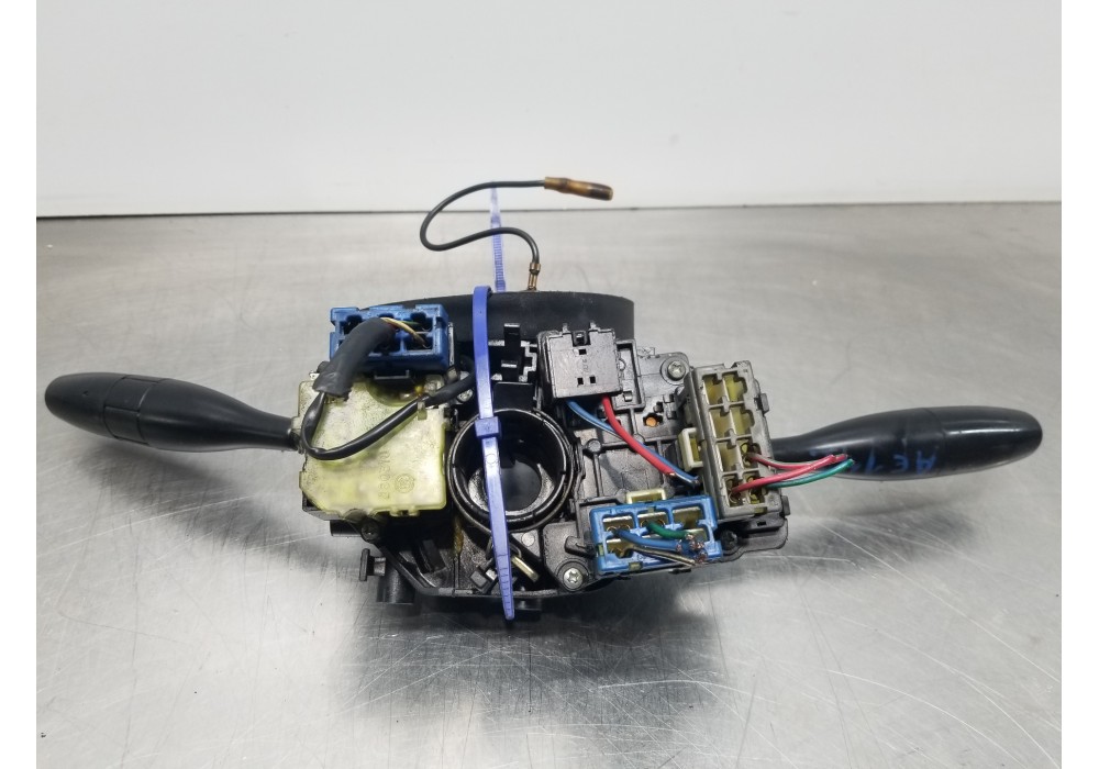 Recambio de anillo airbag para kia sportage luxury referencia OEM IAM 0K20366120D  