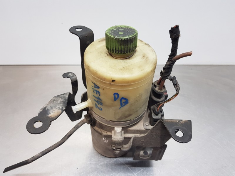 Recambio de bomba direccion para seat ibiza (6l1) sigma referencia OEM IAM 6Q1423051BS 6Q2423051AG 