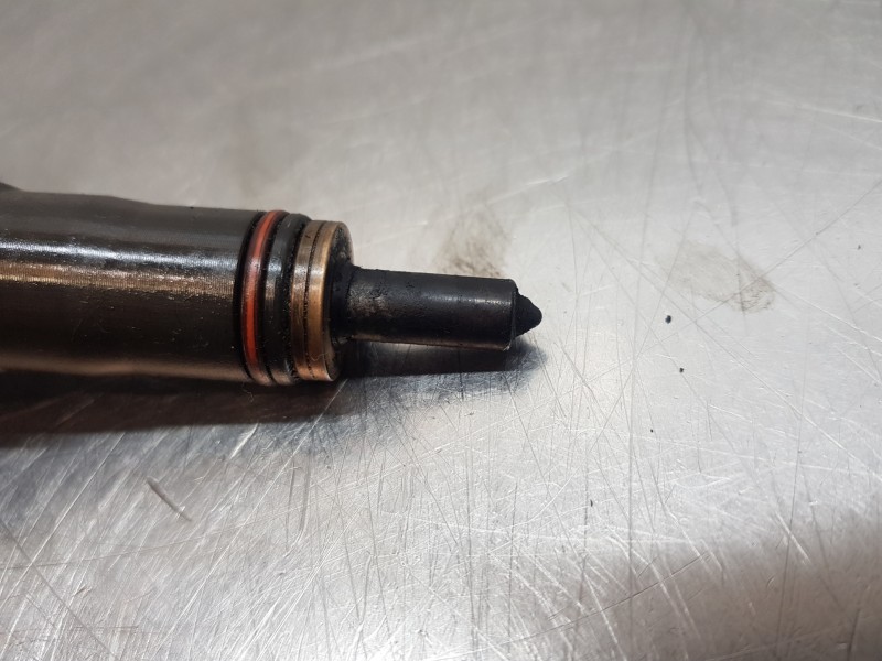 Recambio de inyector para seat ibiza (6l1) sigma referencia OEM IAM 038130073AG 0414720215 