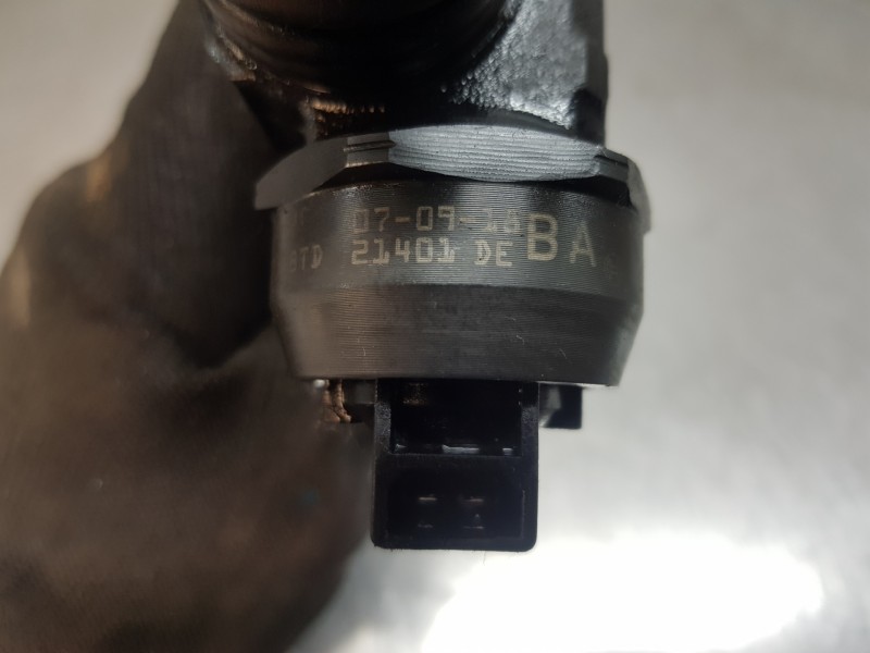 Recambio de inyector para seat ibiza (6l1) sigma referencia OEM IAM 038130073AG 0414720215 