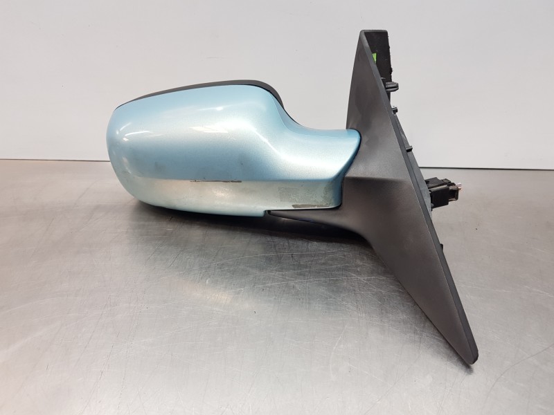 Recambio de retrovisor derecho para renault scenic ii authentique referencia OEM IAM 7701068385  
