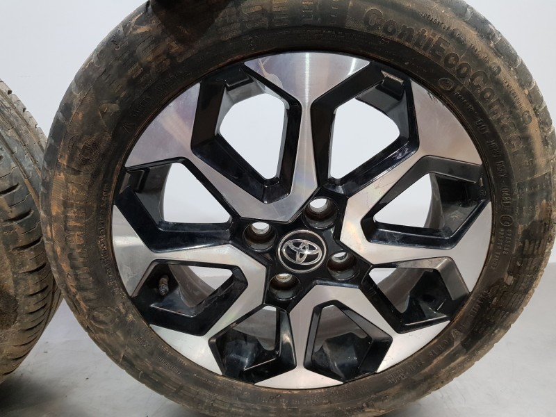 Recambio de juego llantas para toyota aygo x-cite referencia OEM IAM 426110H050   Recambio de juego llantas para toyota aygo x-cite referencia OEM IAM 426110H050