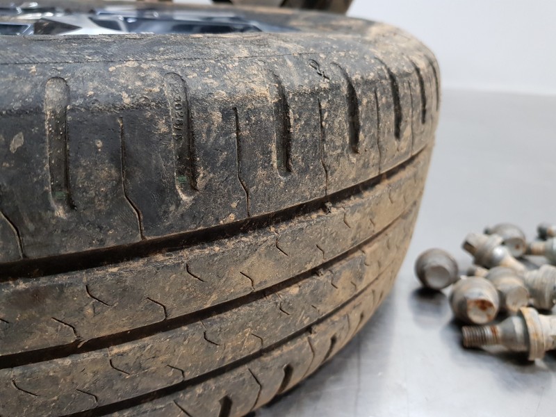 Recambio de juego llantas para toyota aygo x-cite referencia OEM IAM 426110H050   Recambio de juego llantas para toyota aygo x-cite referencia OEM IAM 426110H050