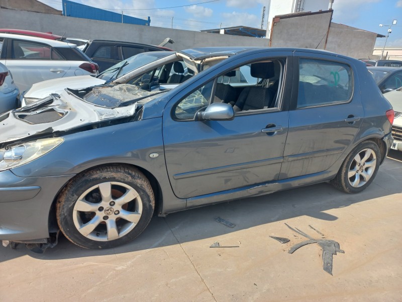 peugeot 307 berlina (s2) del año 2007