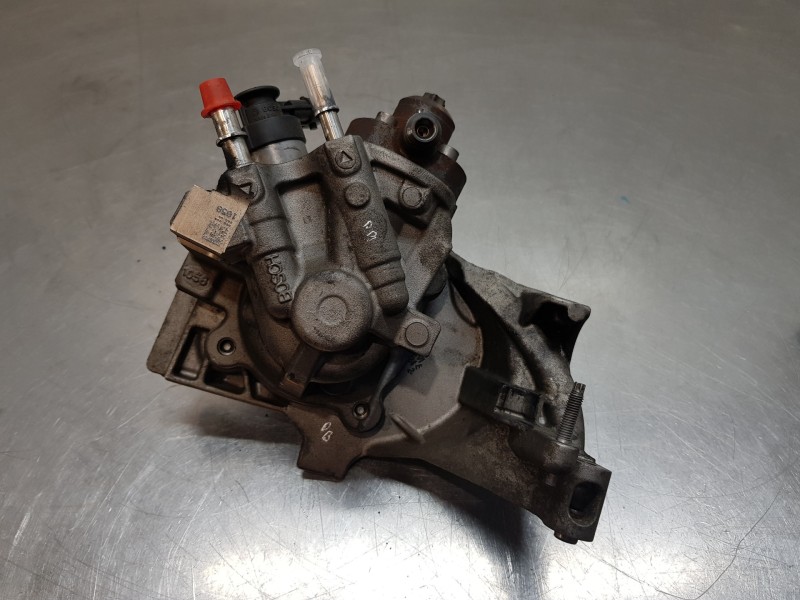 Recambio de bomba inyeccion para peugeot expert furgón caja cerrada referencia OEM IAM 9811347380 0445010739 