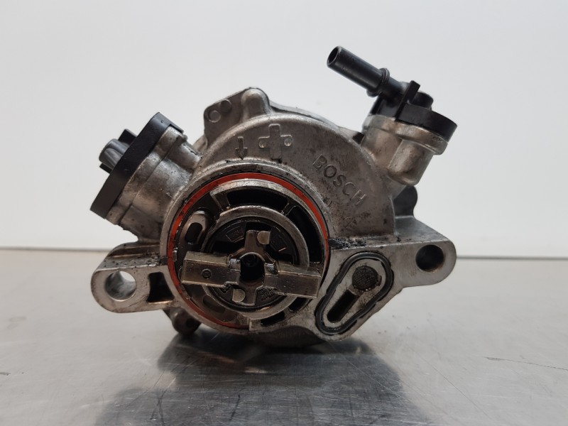 Recambio de depresor freno / bomba vacio para peugeot expert furgón caja cerrada referencia OEM IAM 9804021880  