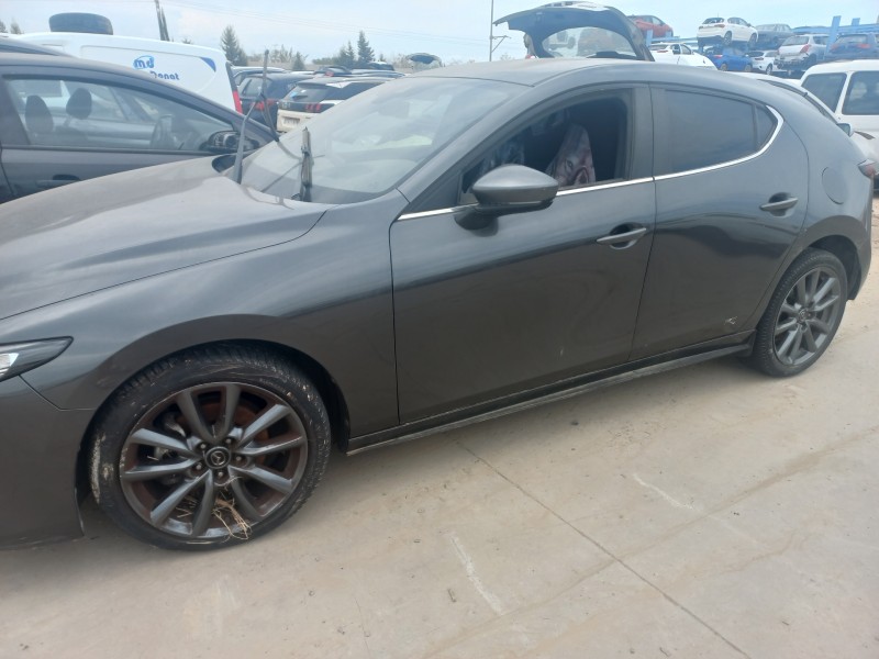 mazda 3 sedán (bp) del año 2019
