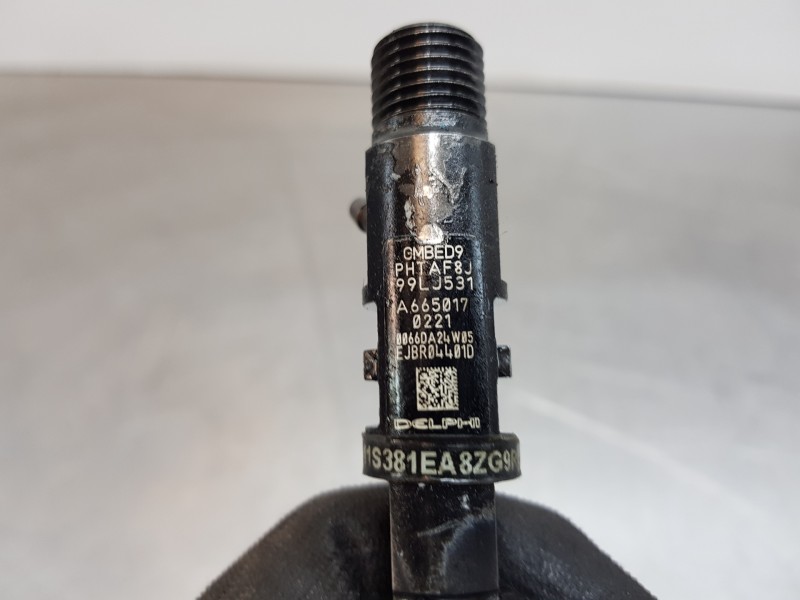 Recambio de inyector para ssangyong rodius premium referencia OEM IAM A6650170221 EJBR04401D 