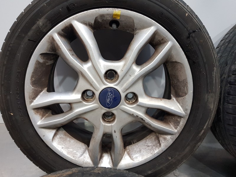 Recambio de juego llantas para ford fiesta (ccn) confort referencia OEM IAM 2237371 E1BJ1007AA 