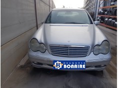 mercedes clase c (w203) berlina del año 2001