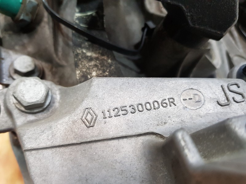 Recambio de caja cambios para renault megane iii berlina 5 p gt line referencia OEM IAM 320108729R TL4068 