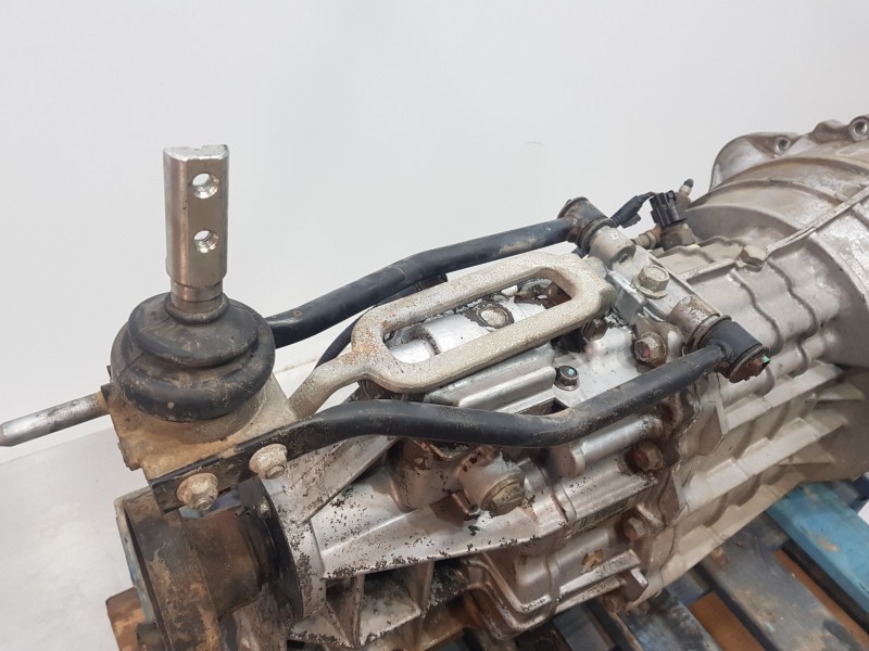 Recambio de caja cambios para ssangyong rodius premium referencia OEM IAM 3102021009 3111008201 G3102021009