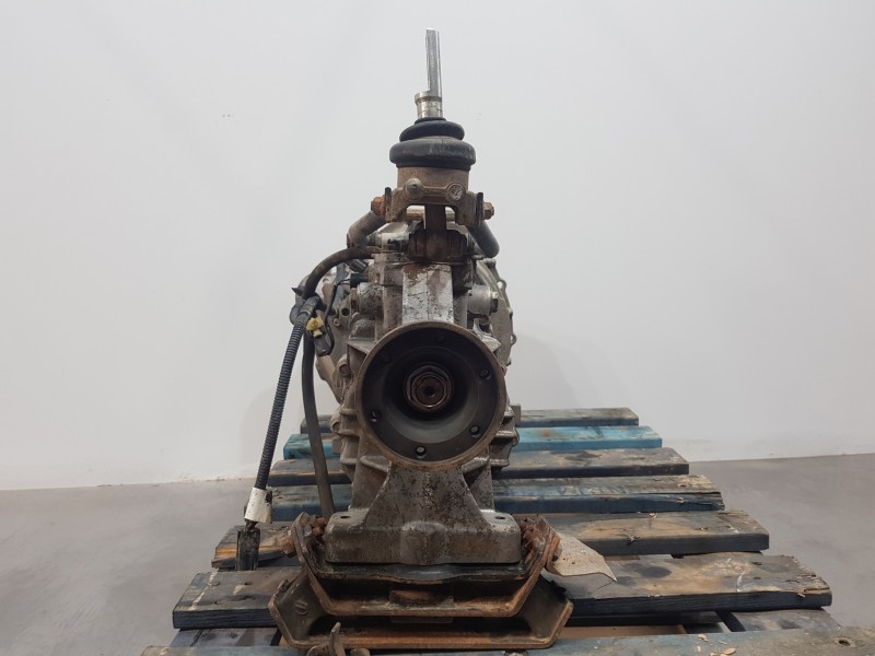 Recambio de caja cambios para ssangyong rodius premium referencia OEM IAM 3102021009 3111008201 G3102021009