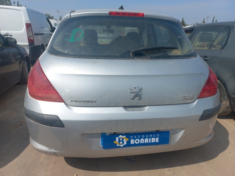 peugeot 308 del año 2008