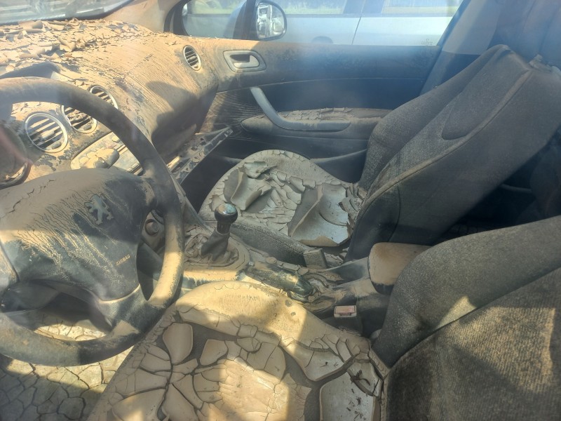 peugeot 308 del año 2008