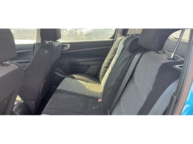 peugeot 307 berlina (s2) del año 2006