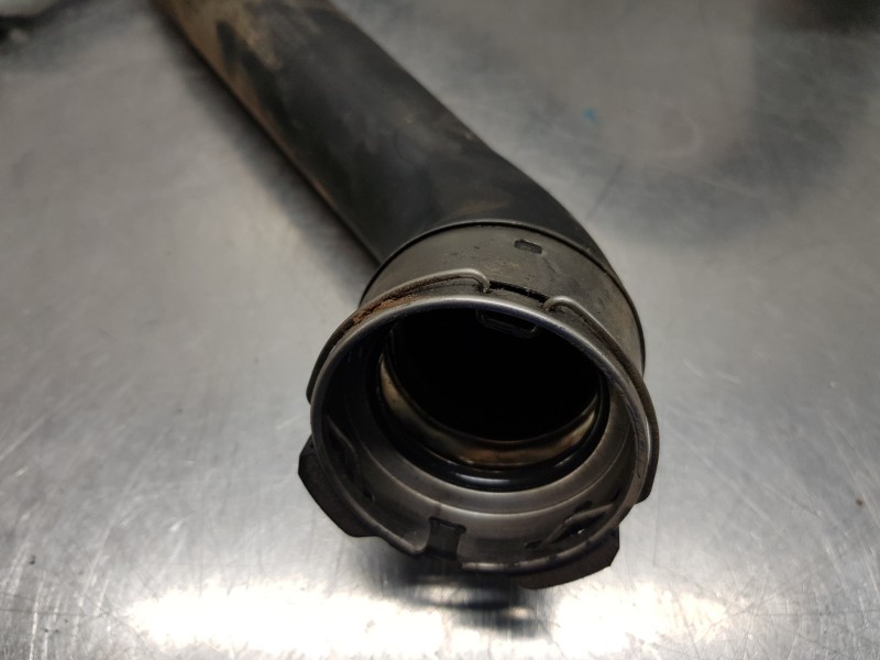 Recambio de tubo presion turbocompresor para renault megane iii berlina 5 p gt line referencia OEM IAM 144600003R  