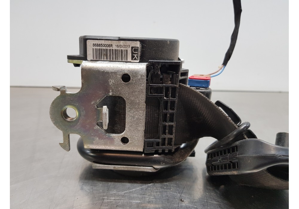 Recambio de cinturon seguridad delantero izquierdo para renault megane iii berlina 5 p gt line referencia OEM IAM 868850008R  
