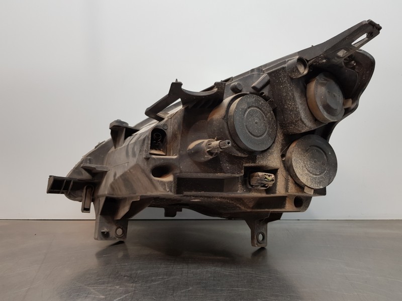 Recambio de morro completo para peugeot partner kasten active referencia OEM IAM 7401PT  