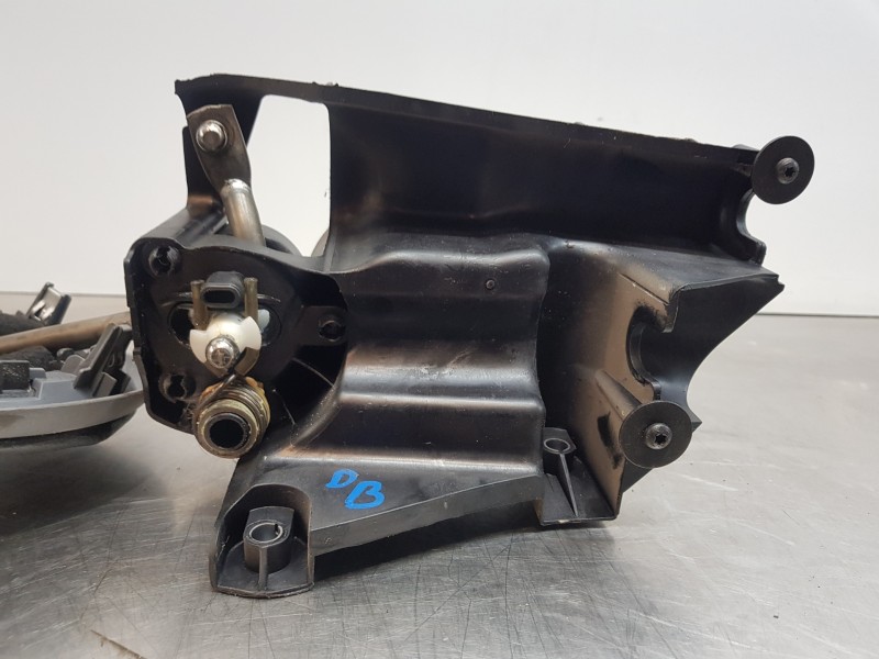 Recambio de palanca cambio para peugeot partner kasten active referencia OEM IAM 2400KF  