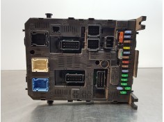 Recambio de caja reles / fusibles para peugeot partner kasten active referencia OEM IAM 9678477080 BSIK03 230460802