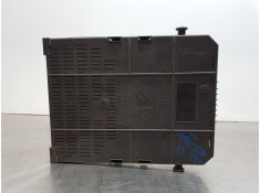 Recambio de caja reles / fusibles para peugeot partner kasten active referencia OEM IAM 9678477080 BSIK03 230460802 2