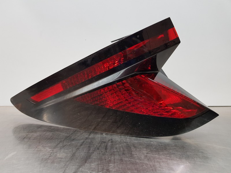 Recambio de piloto trasero izquierdo para hyundai tucson tecno sky referencia OEM IAM 92401N7000  