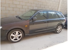 mazda 323 berl. f/s (bj) del año 2001 2